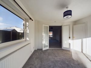 Dining- click for photo gallery